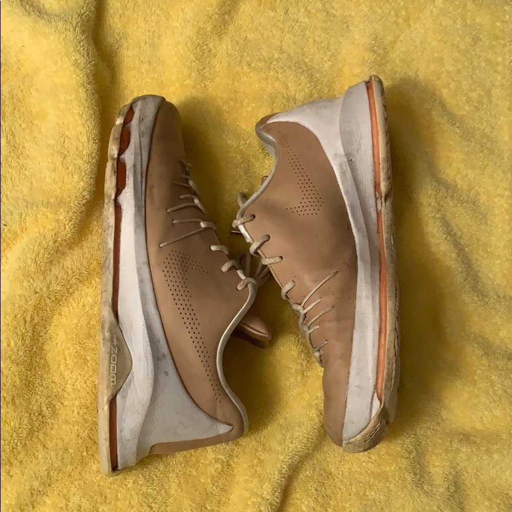 Vintage Nike sneakers Men 9.5 women’s 11.5